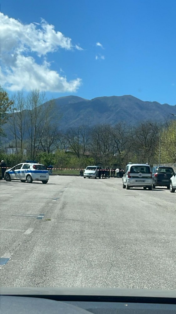 San Gennaro Vesuviano: il corpo di un uomo senza vita trovato nei pressi dello stadio "Pignatelli"