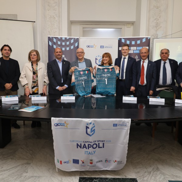 Sitting Volley, Wingfoil e Walk of Life: entra nel vivo Napoli Capitale Europea dello Sport 2026