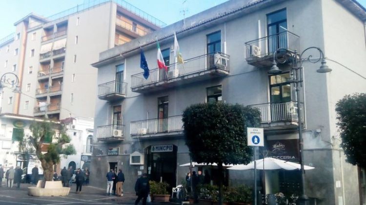 La Fanfara a cavallo della Polizia di Stato a Poggiomarino: musica, tradizione e legalità per “La città invisibile”