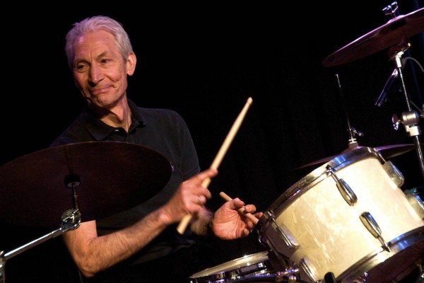 Ci lascia Charlie Watts, storico batterista dei Rolling Stones