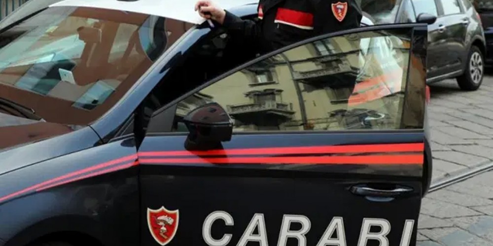 Inscenano un falso incidente stradale: tre scoperti e denunciati