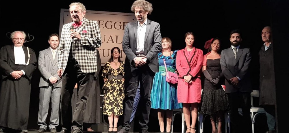 Nola, al via la IV edizione della rassegna “Teatro in mostra al teatro”: omaggio finale a Caruso, con la partecipazione straordinaria del maestro Gigi Savoia