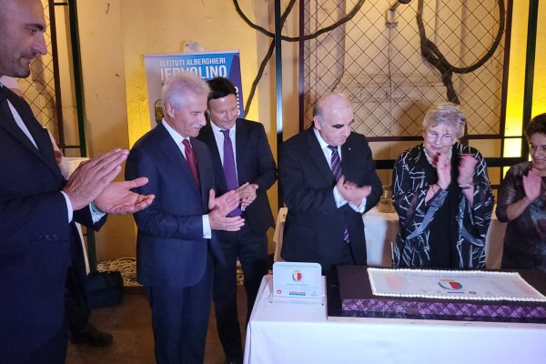 I Carissimi di Raffaele Iervolino alla celebrazione dell'anniversario dell'Indipendenza di Malta