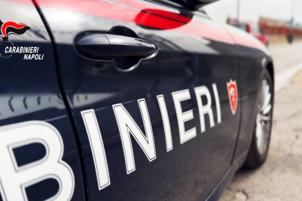 Abusi edlizi e sartoria fuorilegge in una palazzina di via Circumvallazione: denunciato il proprietario