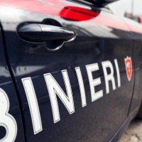 Abusi edilizi e sartoria fuorilegge in una palazzina di via Circumvallazione: denunciato il proprietario