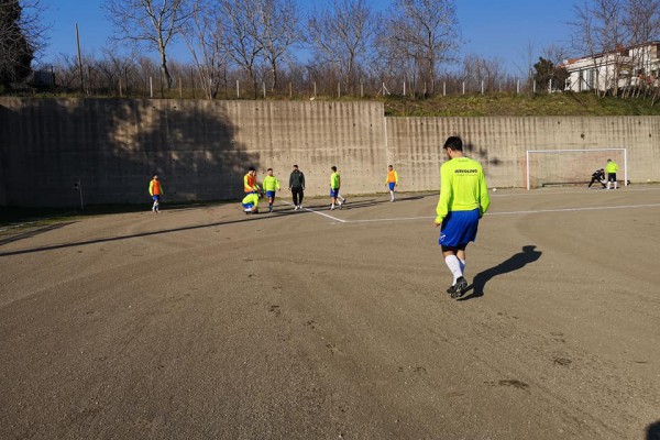 Vico Calcio, Arianna: "Vogliamo giocare, ma servono garanzie per la salute di tutti"