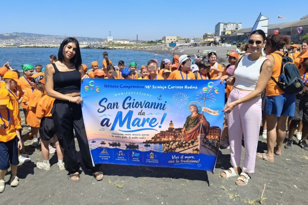 Mille persone sul litorale di San Giovanni a Teduccio: musica, sport e tradizione per la XXIII edizione di “San Giovanni da aMare”