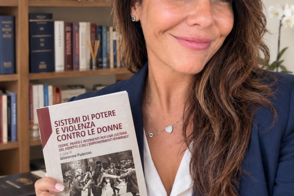 SISTEMI DI POTERE E VIOLENZA CONTRO LE DONNE