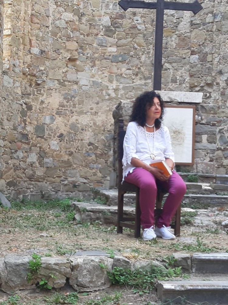 A Palma Campania la proiezione del video "Il Tenco scivolato su di noi" di Ersilia Ferrante