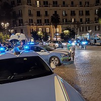 Nola: fuga contromano in autostrada. La Polizia di Stato ha sottoposto a sequestro due auto provento di furto